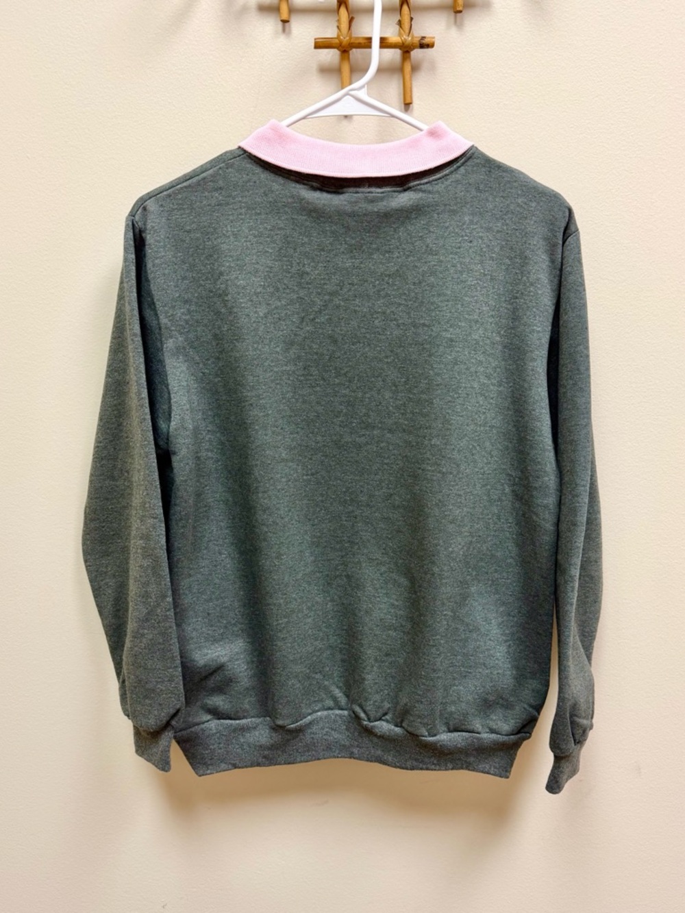 80s Vintage 🩷 Daniel Green Leisurewear Rose Collared Sweatshirt - LIKE NEW! - Picture 3 of 4